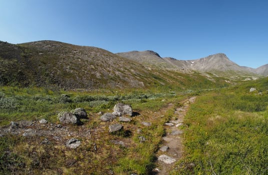 path in the mountains