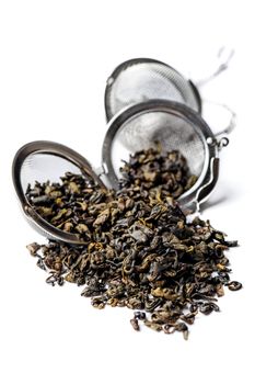 Dark green tea with a memorable fragrance and a pleasingly mild bitter taste.