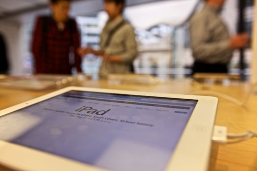 iPad in an Apple Computer Store