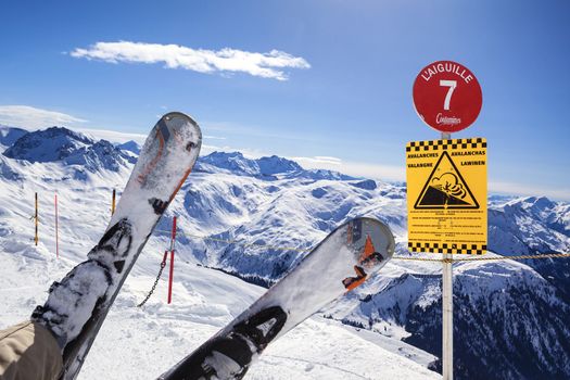 Man riding on skis fall down 