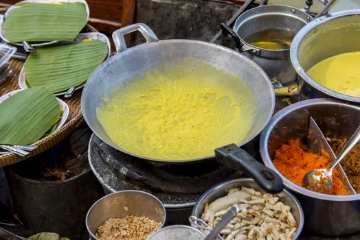 Thai Crispy Pancake on the pan3