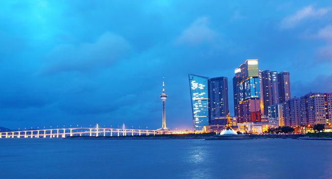 Macau at night 