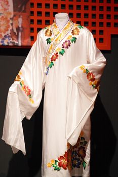 chinese opera cloth