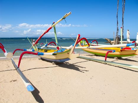 Traditional balinese "dragonfly" boat on the beach
