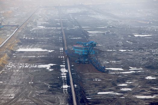 Open pit mining of coal