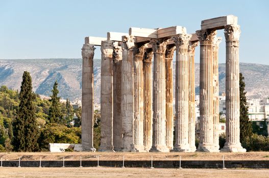 Ruins of Temple of Olimpian Zeus, Athens, Greece