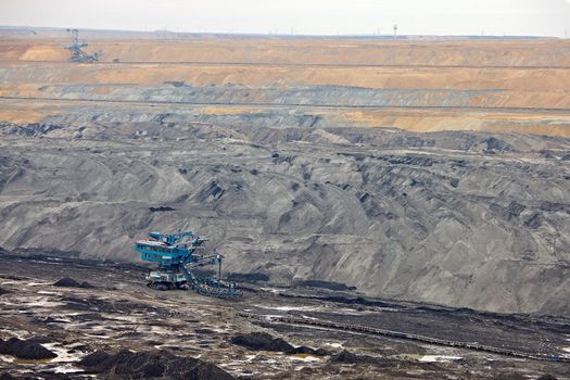 Open pit mining of coal