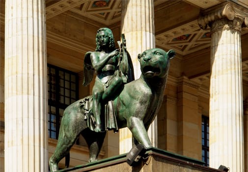 Konzerthaus hall statue, Gendarmenmarkt square, Berlin