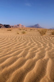 Sand pattern and beautiful landscape of the wadi rum desert in Jordan 