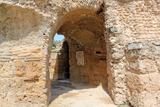 The passage in the stone wall