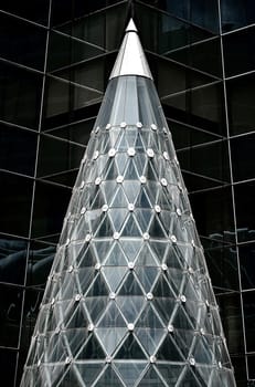 Abstract funnel glass, Building detail