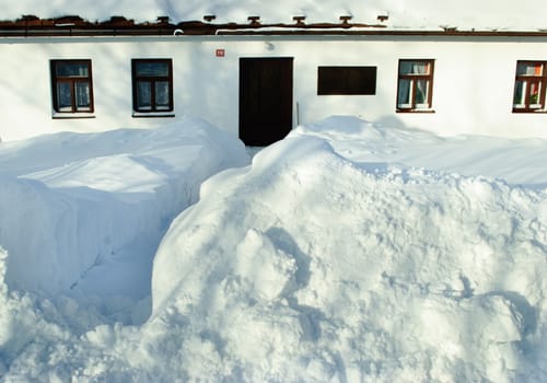 house in the winter