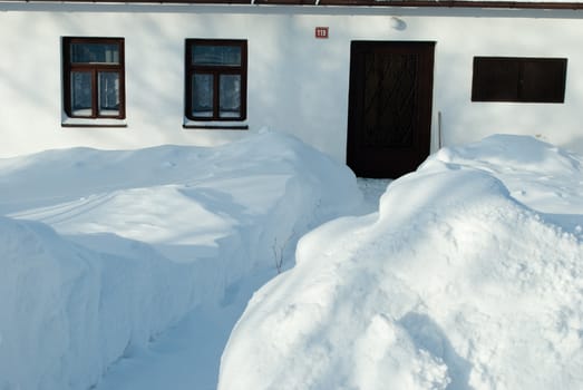 house in the winter