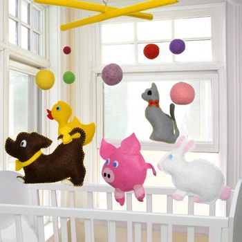 Baby crib mobile