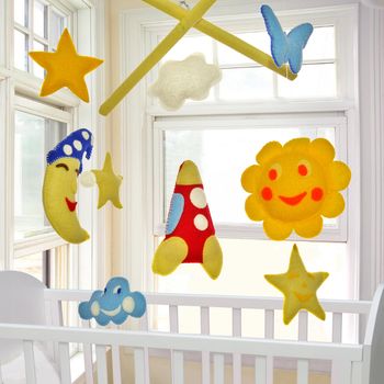 Baby crib mobile