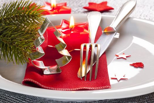 table setting for christmas with decoration