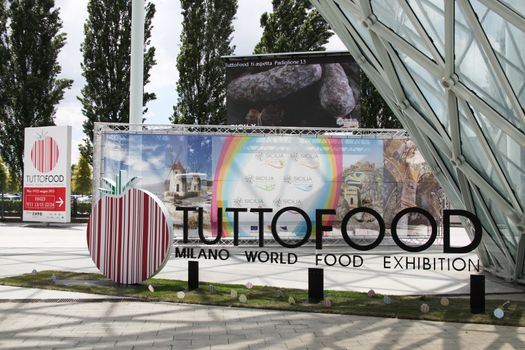 Entering Tuttofood 2013, Milano World Food Exhibition.