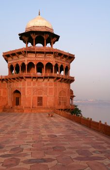 Overview of the Taj Mahal fort, Agra, India