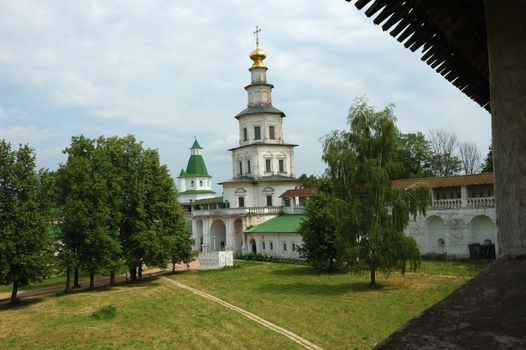 Walls and towers of medieval monastery (1658�1685) in New Jerusalem, Russia