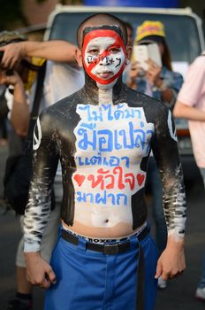 BANGKOK - NOVEMBER 11, 2013 : Anti-government protesters at the Democracy Monument on November 11, 2013 in Bangkok, Thailand. The protest Against The Amnesty bill in Bangkok, capital of Thailand 