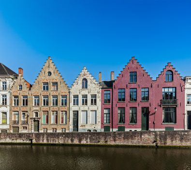 Canal and medieval houses. Bruges (Brugge), Belgium