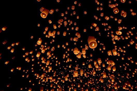 Floating lantern, Yi Peng Balloon Festival in Chiangmai Thailand 