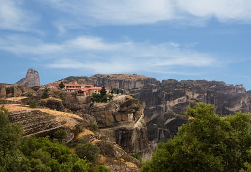 The Holy Monastery of Varlaam at Meteora meaning middle of the sky, suspended in the air or in the heavens above is one of the largest and most important complexes of Eastern Orthodox monasteries in Greece. The six monasteries are built on natural sandstone rock pillars