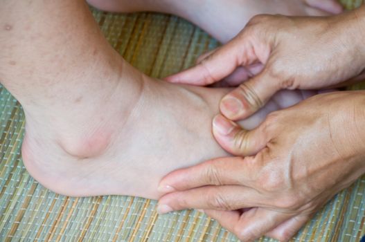 foot massage for alternative medicine