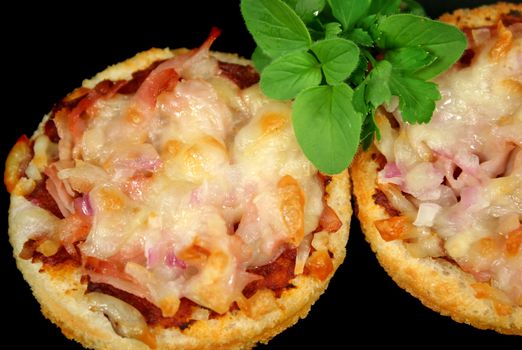 Delicious homemade ham, cheese and onion pizza bites.