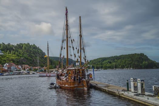 The boats are on show at the harbor during Halden food and harbor festival which is held every year on the last weekend of June. There are both wooden boats and fiberglass boats and large and small boats.