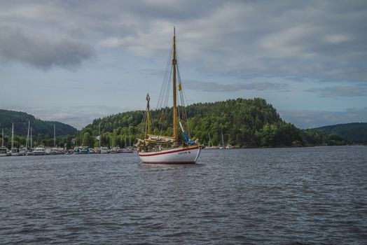 The boats are on show at the harbor during Halden food and harbor festival which is held every year on the last weekend of June. There are both wooden boats and fiberglass boats and large and small boats.