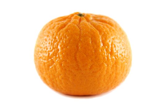 Freshly harvested mandarin ready to serve.