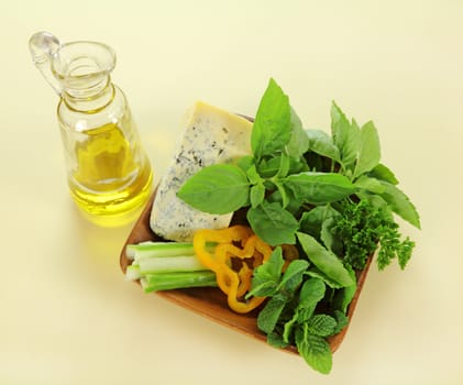 Delicious mixed leaf salad with blue cheese and olive oil
