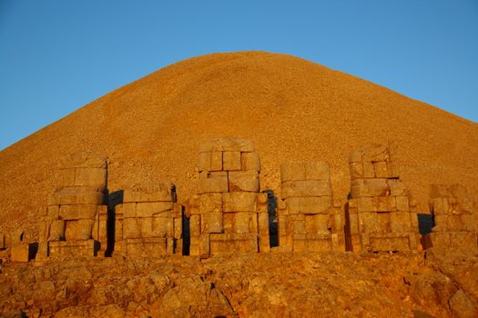 sun light on monument of god in nemrut adiyaman