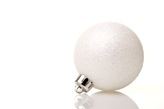  white christmas bauble 