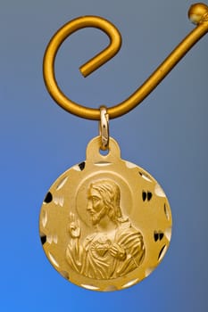 A Precious gold pendant, ideal like gift