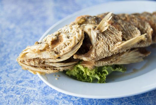 Fried fish on the plate1