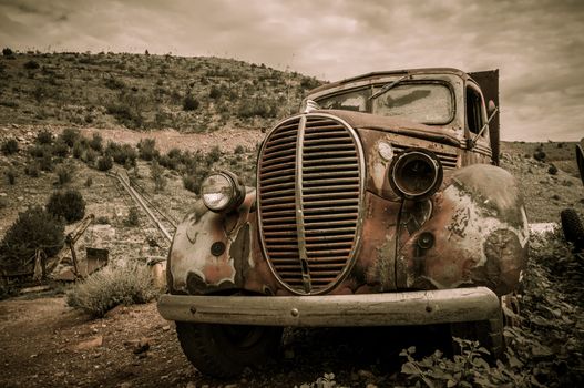 Jerome Arizona Ghost Town mine old car with one lamp