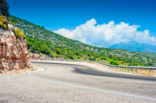 dangerous turn of the highway in the mountains