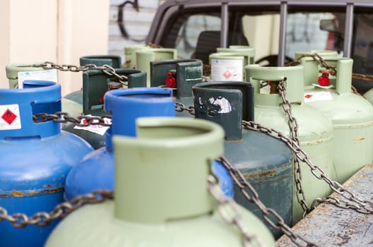 gas cylinders chained