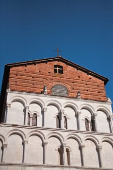 Old buildings and church in Lucca 
