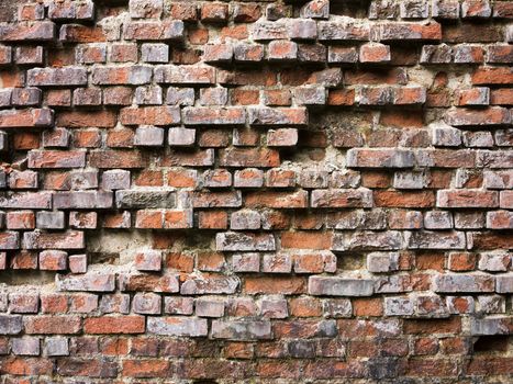 Image of the old damaged wall