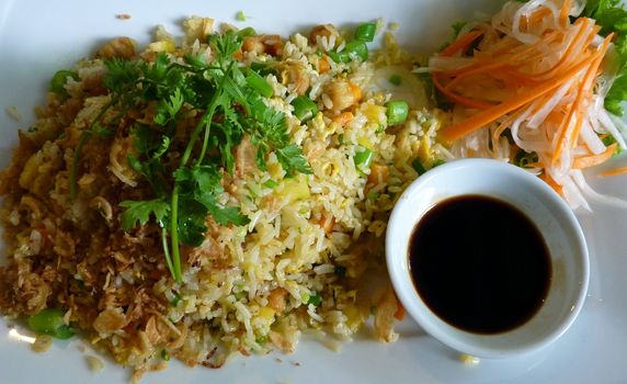Delicious Vietnamese Stir-Fried Rice With Vegetables