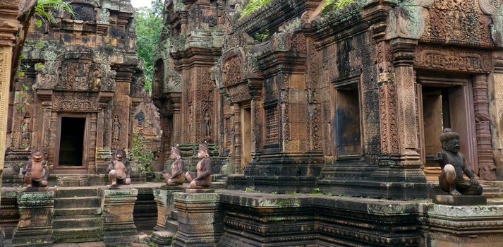Banteay Srei ruins temple in Siem Reap, Cambodia