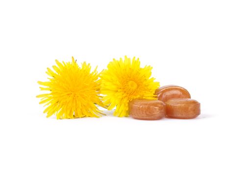 Cough drops with dandelion flowers