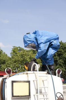 Simulation of a chemical spill after road accident