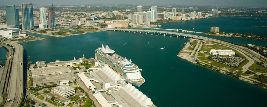 Aerial view of a cruise ship in the Atlantic Ocean, Miami, Miami-Dade County, Florida, USA