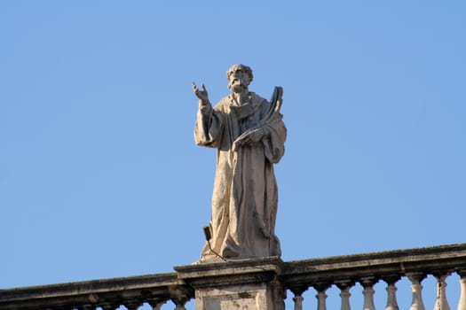 Detail of the statues surrounding the St. Peter's Square, Vatican City, Rome, Rome Province, Lazio, Italy