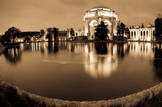 Late afternoon view of the palace of fine arts, in San Francisco, CA, USA.