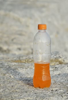orange juice on the stone